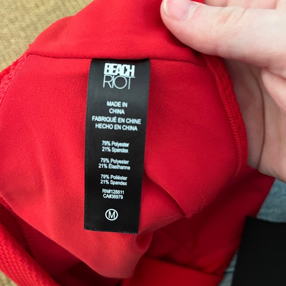 Beach Riot azalea top in merry red - Picture 6 of 6